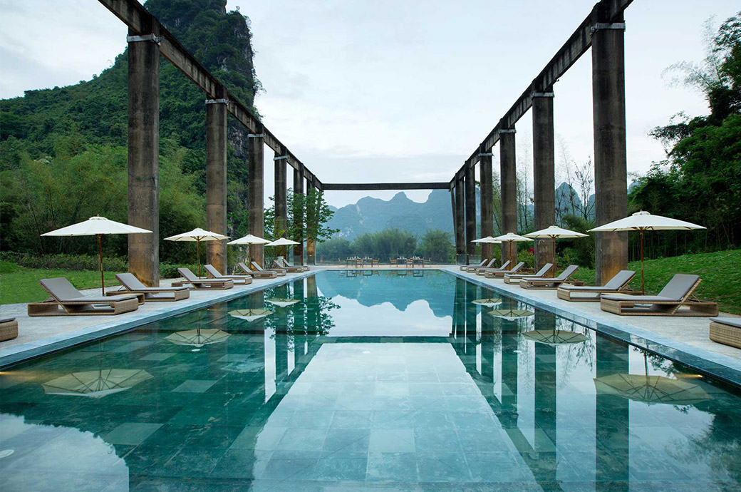 2/4 旅馆室外游泳池