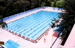 <b>学校建拆装式游泳池，，，利益竟然有那么多！</b>