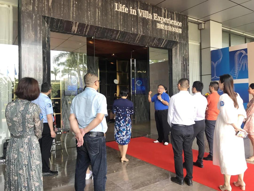 庄闲游戏别墅生涯体验馆