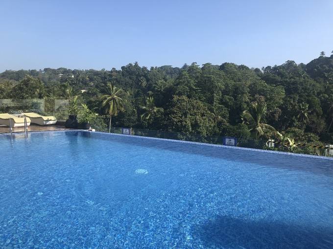 <b>游泳池的水如那里置，，才华让泳池水质治理毫无压力呢？？</b>