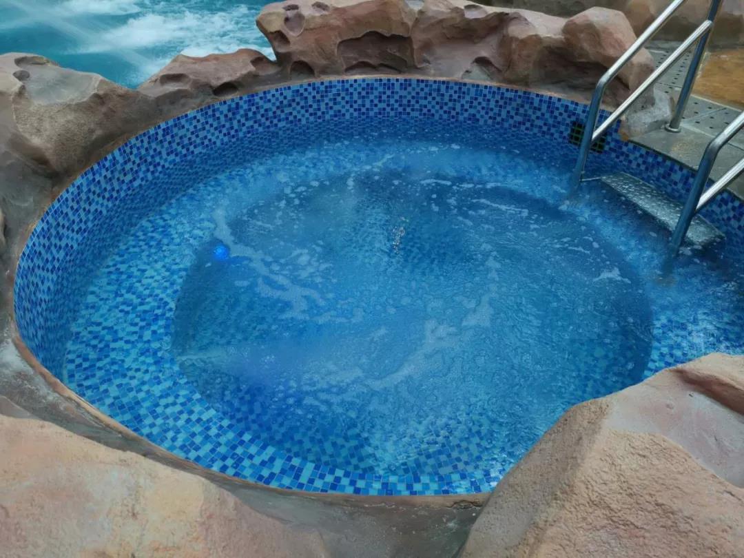 游泳池SPA的清静知识