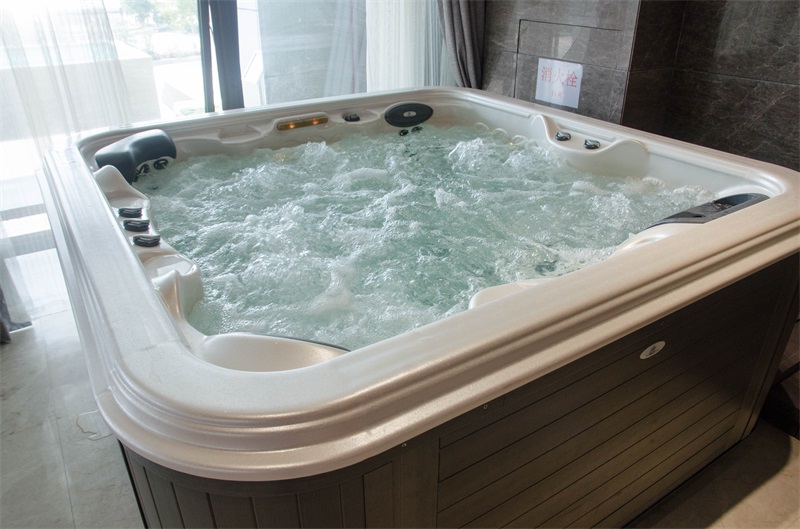 庄闲游戏艺术SPA泳池