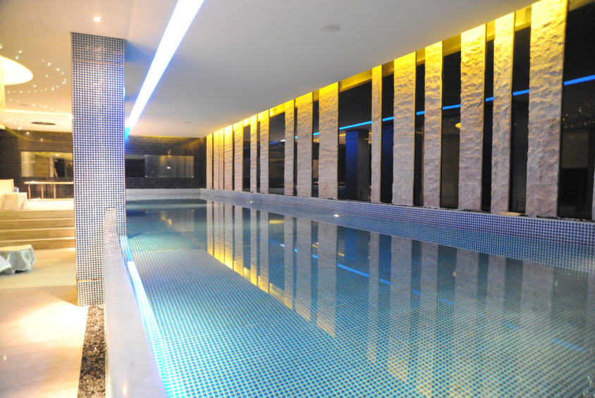 旅馆游泳池维护本钱