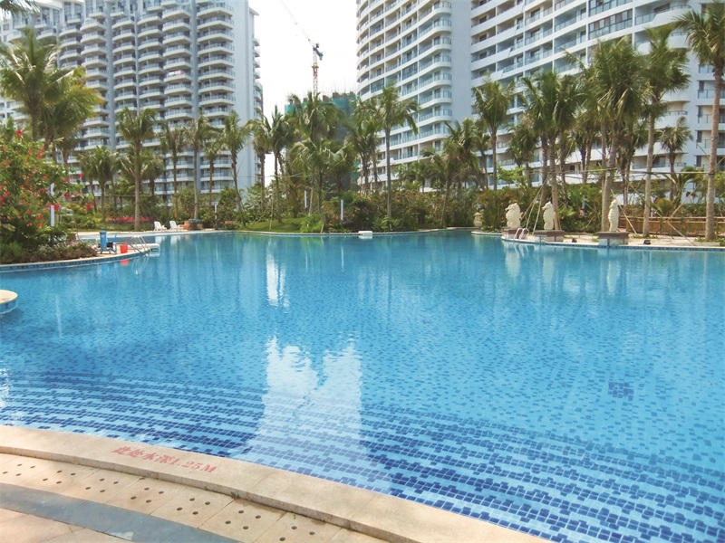 游泳池清洁机械人怎样资助维护泳池水质？？