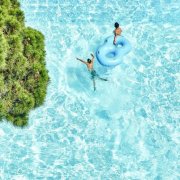 低氯升级！广州这几家高端旅馆泳池刷新后，，，，，他们竖起了大拇指！