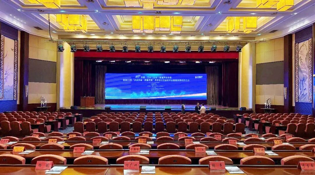 游泳池刷新,游泳馆刷新翻新,游泳池升级刷新